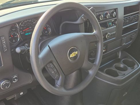 Used 2024 Chevrolet Express 2500 w/ Driver Convenience Package RWD image 17