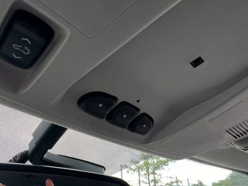 Used 2017 Buick Enclave Premium FWD image 28