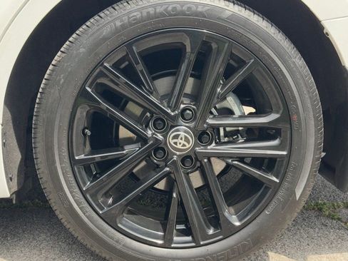 Used 2025 Toyota Camry SE w/ Convenience Package image 41