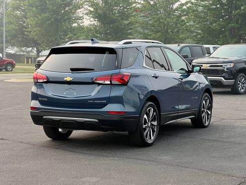 Used 2024 Chevrolet Equinox Premier AWD/4WD image 52