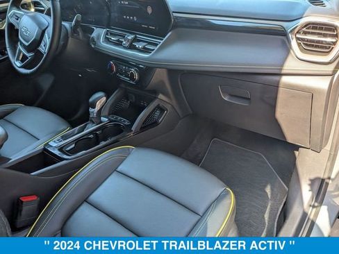 Certified 2024 Chevrolet TrailBlazer ACTIV w/ Driver Confidence Package image 37
