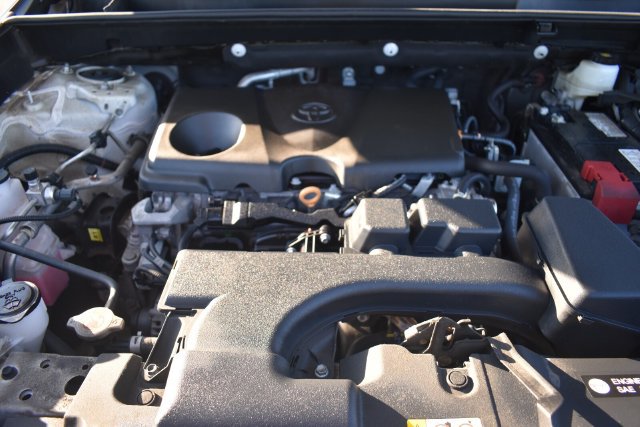 Used 2025 Toyota RAV4 XLE AWD/4WD image 33