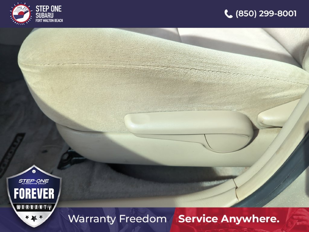 Used 2005 Toyota Corolla LE w/ Audio Value Pkg FWD image 13