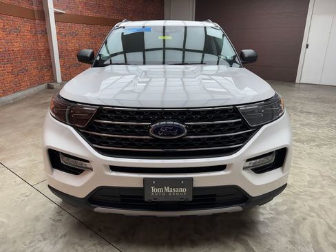 Certified 2023 Ford Explorer XLT w/ Equipment Group 202A AWD/4WD image 9