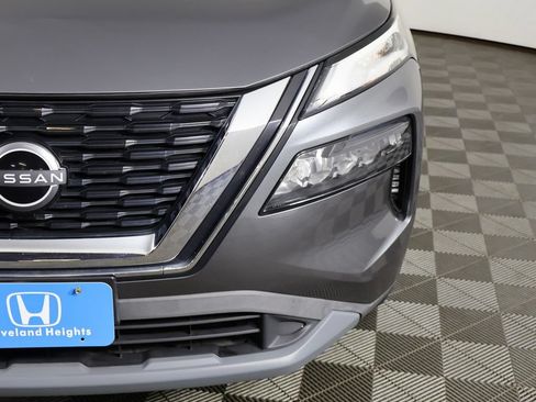 Used 2023 Nissan Rogue S AWD/4WD image 11