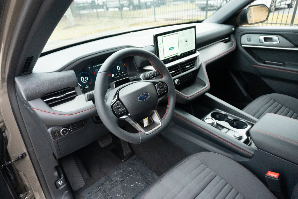 New 2027 Ford Explorer ST-Line w/ Premium Package RWD image 22