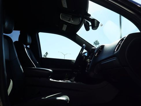 Used 2019 Dodge Durango GT image 32