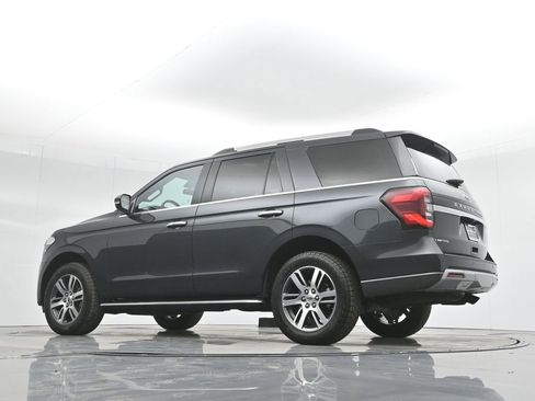 Used 2022 Ford Expedition Limited image 55