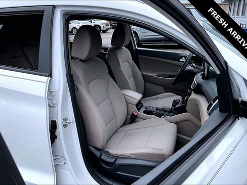 Used 2019 Hyundai Tucson Value FWD image 27