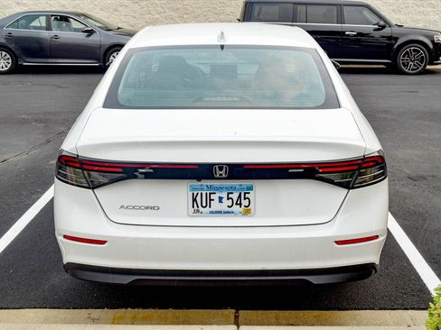 Certified 2023 Honda Accord EX image 6