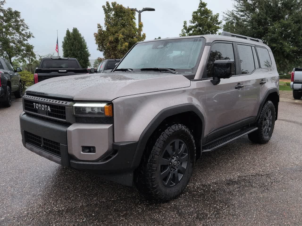 Used 2025 Toyota Land Cruiser w/ Premium Package AWD/4WD image 2