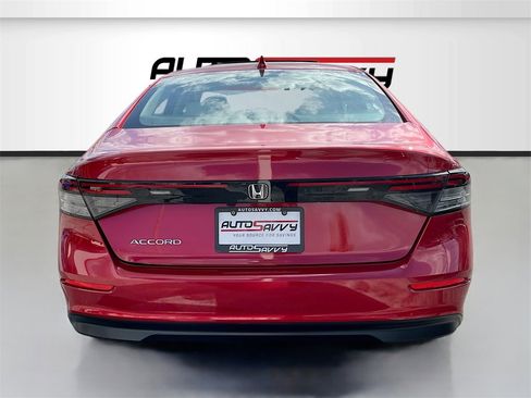 Used 2024 Honda Accord EX image 6