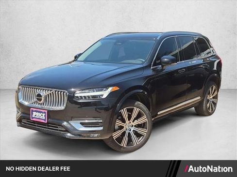 Used 2024 Volvo XC90 B5 Plus w/ Protection Package Premier AWD/4WD image 1