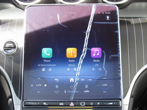 New 2025 Mercedes-Benz GLC 300 4MATIC image 31