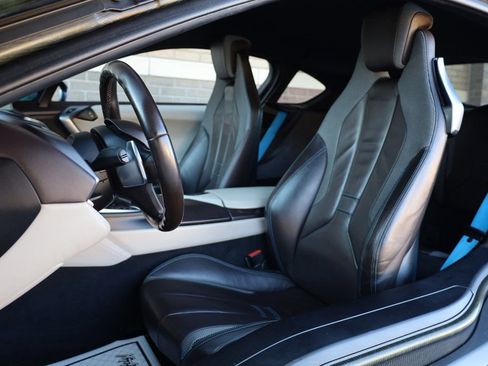 Used 2014 BMW i8 image 17
