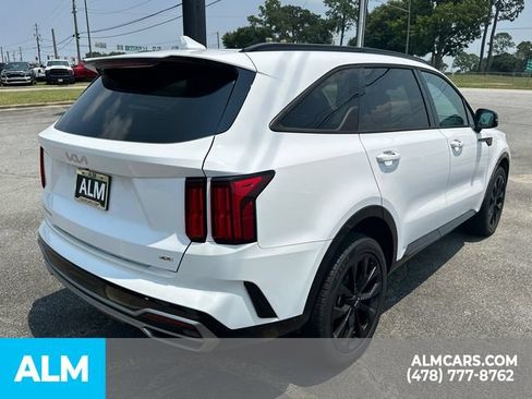 Used 2023 Kia Sorento SX AWD/4WD image 5