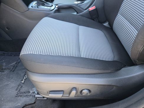 Used 2021 Hyundai Kona SEL Plus FWD image 16
