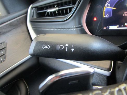 New 2026 Jeep Grand Cherokee L Limited image 32