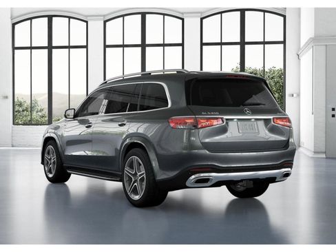 New 2026 Mercedes-Benz GLS 450 4MATIC image 28