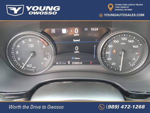 Used 2024 Cadillac XT5 Premium Luxury w/ Technology Package AWD/4WD image 13