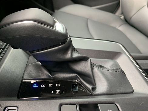 Used 2026 Toyota Corolla Cross XLE image 25