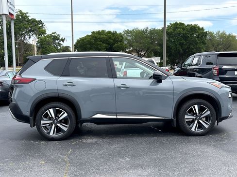 Used 2022 Nissan Rogue Platinum w/ Head-Up Display Package FWD image 30