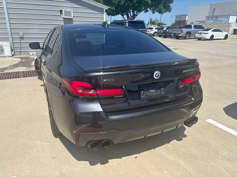 Used 2023 BMW M550i xDrive w/ Executive Package AWD/4WD image 4