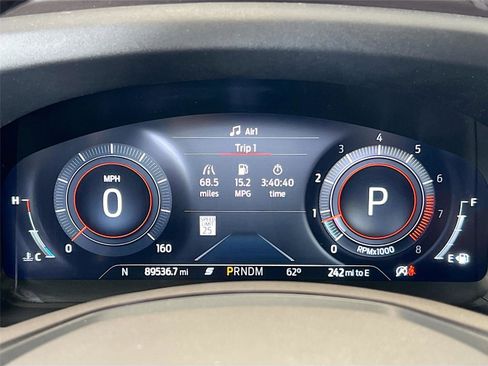 Used 2020 Ford Explorer Platinum w/ Premium Technology Package AWD/4WD image 19