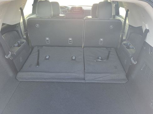 New 2025 Nissan Pathfinder SV image 29