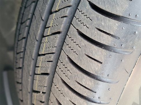 Used 2022 Mercedes-Benz GLS 450 4MATIC image 28