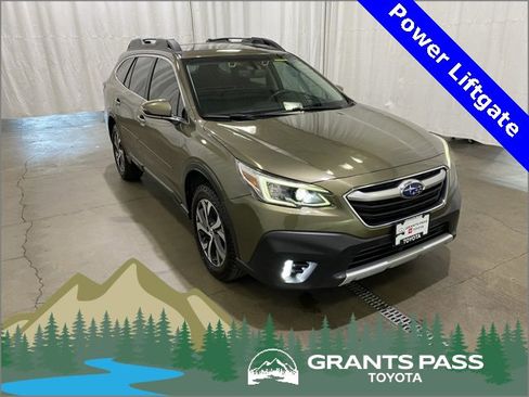 Used 2022 Subaru Outback Limited image 1