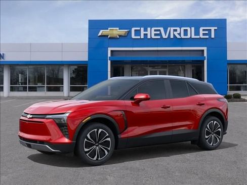 New 2026 Chevrolet Blazer EV LT AWD/4WD image 2