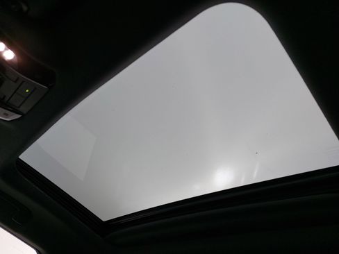 Used 2024 Toyota Land Cruiser image 32