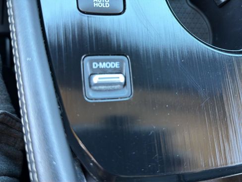 Used 2024 Nissan Rogue Platinum w/ Platinum Premium Package FWD image 15
