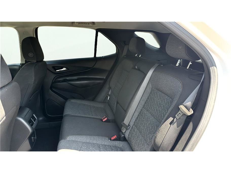 Used 2024 Chevrolet Equinox LT FWD image 13