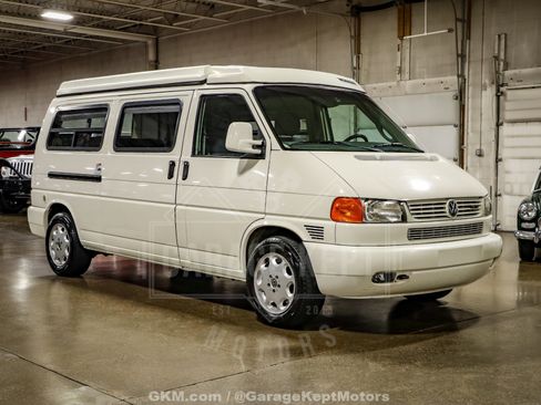 Used 2003 Volkswagen Eurovan MV image 12
