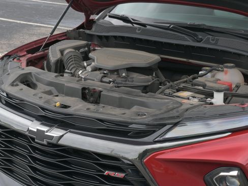 Used 2024 Chevrolet Blazer RS FWD image 8