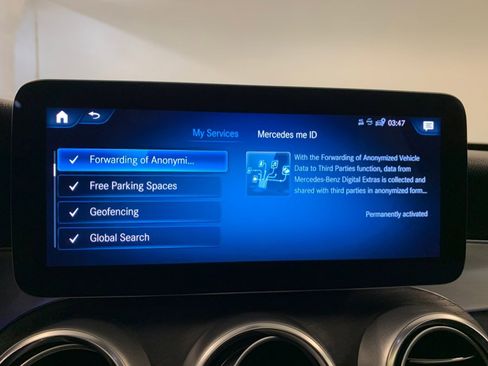 Used 2020 Mercedes-Benz GLC 300 4MATIC Coupe image 35