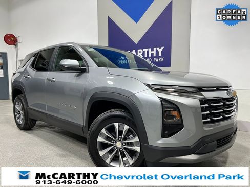 Used 2025 Chevrolet Equinox LT image 1