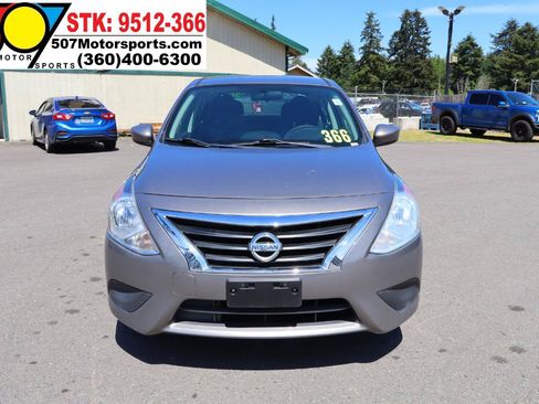 Used 2016 Nissan Versa SV FWD image 12