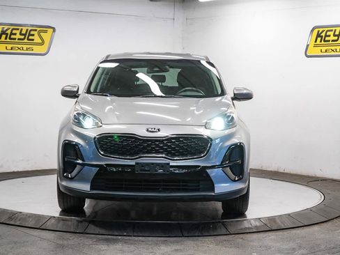 Used 2022 Kia Sportage LX image 6