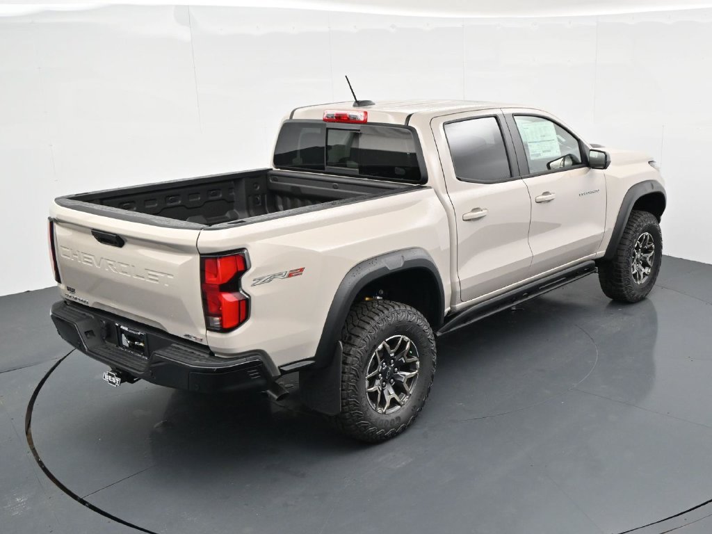 New 2026 Chevrolet Colorado ZR2 w/ Technology Package AWD/4WD image 24