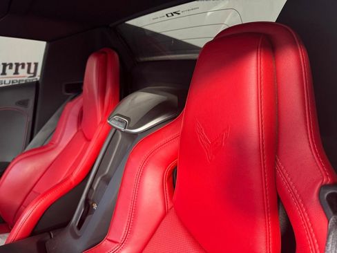 Used 2023 Chevrolet Corvette Stingray Preferred Conv w/ Z51 Performance Package RWD image 10