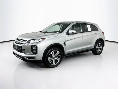 Used 2024 Mitsubishi Outlander Sport AWD image 3