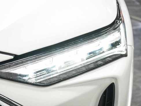 Used 2024 Acura MDX FWD w/ Technology Package image 8