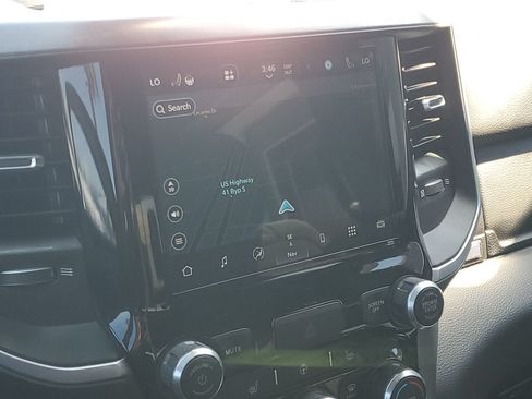 Used 2023 RAM 1500 2WD Crew Cab image 30