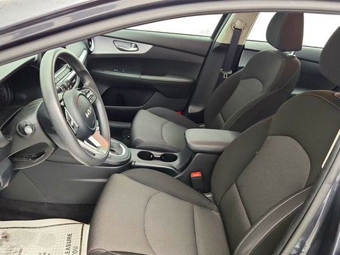 Used 2023 Kia Forte LXS w/ LXS Technology Package FWD image 19