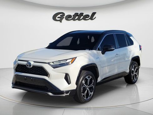 Certified 2024 Toyota RAV4 XSE w/ Weather Package AWD/4WD image 1