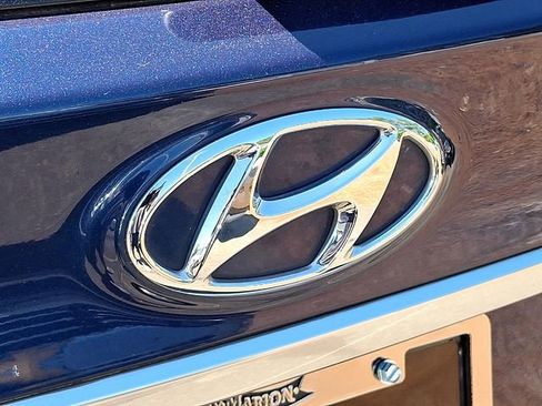Used 2019 Hyundai Santa Fe Limited AWD/4WD image 24