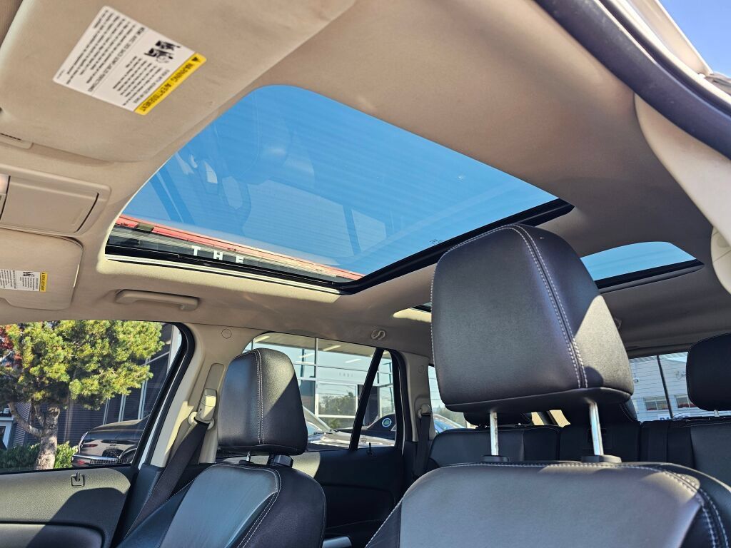 Used 2011 Ford Edge Sport w/ Driver Entry Pkg AWD/4WD image 25